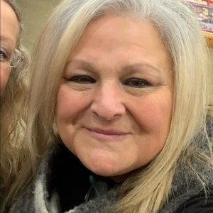 Meet your Posher, Lynn